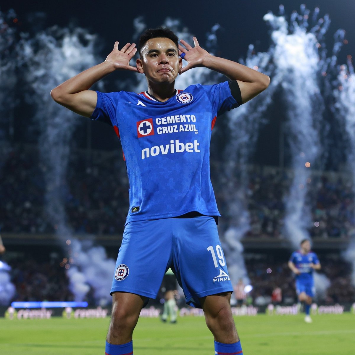 Así se jugará la Semifinal Tigres vs Cruz Azul

Ida

Miércoles 03 de diciembre
19:00 horas
Estadio Olímpico Universitario.

Vuelta

Sábado 06 de diciembre
21:10 horas
Estadio Universitario