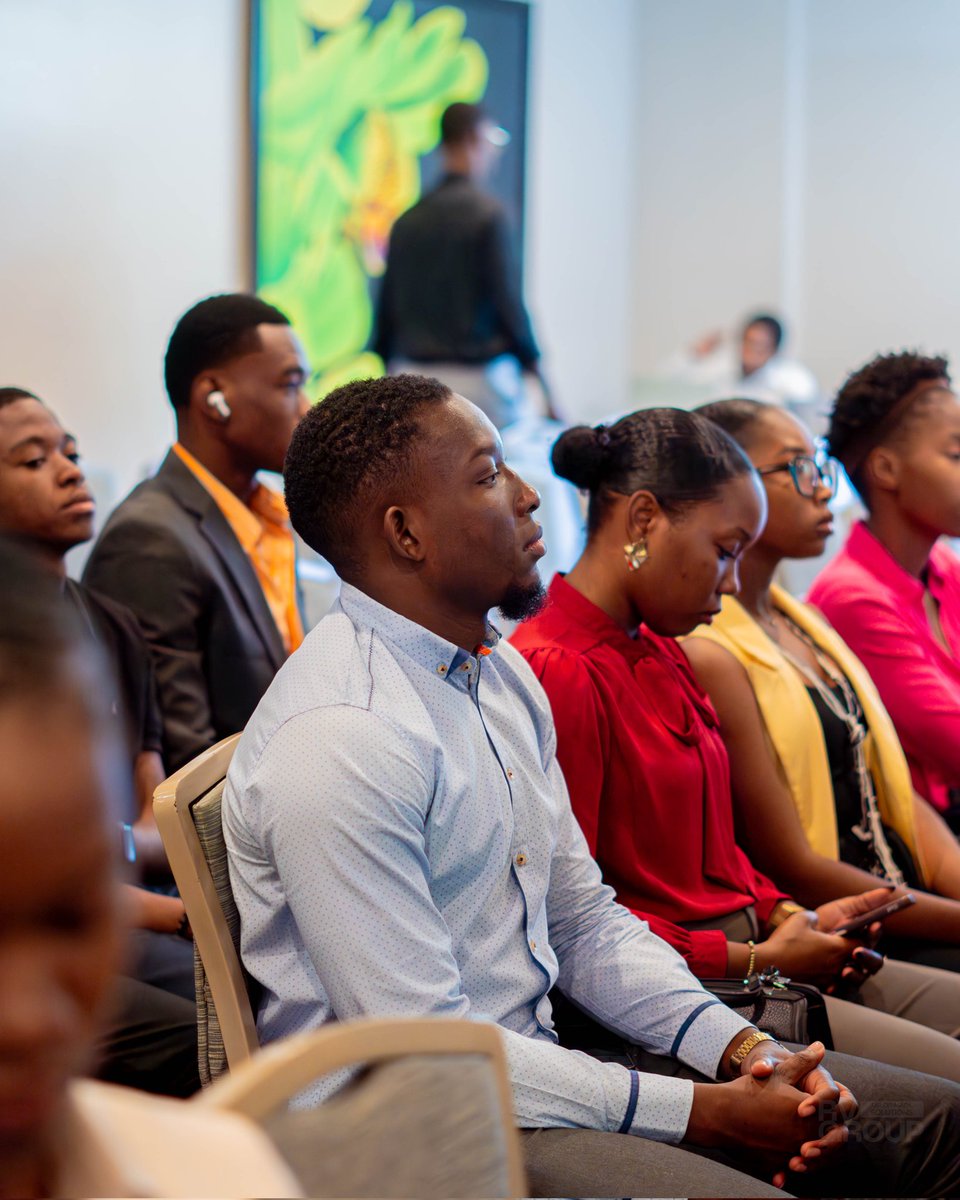 RANKONT-ÉDU tweet media