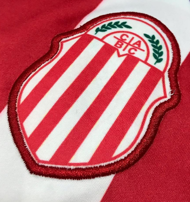 AtaqueFutbolero's tweet photo. 🇦🇷‼️ BARRACAS CENTRAL anunció, en un comunicado, que solicitó en AFA la creación de un EQUIPO DE FÚTBOL FEMENINO. 

De esta manera, respetaría la normativa de Conmebol y podría jugar la SUDAMERICANA 2026. https://t.co/OBnRrsZ6iq