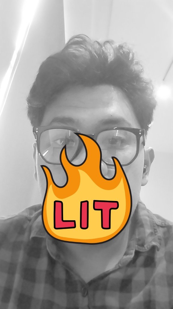 convobuilder's tweet image. hasil gabut di optik yg menghasilkan frame baru