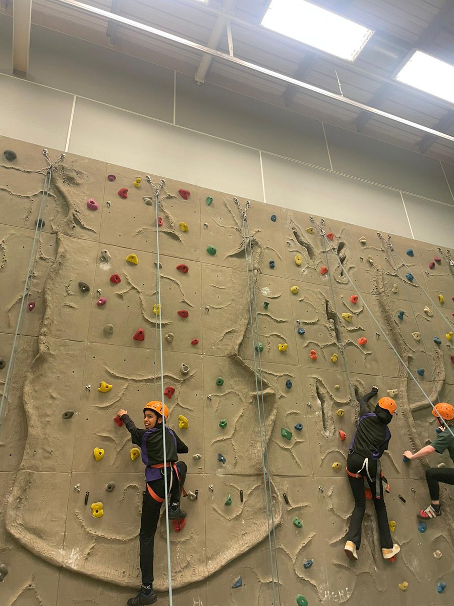 Trinity Academy Leeds PE tweet media