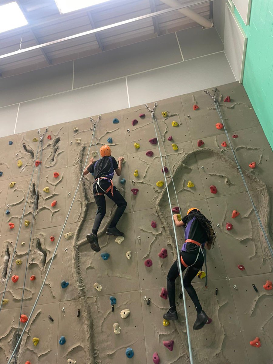 Trinity Academy Leeds PE tweet media