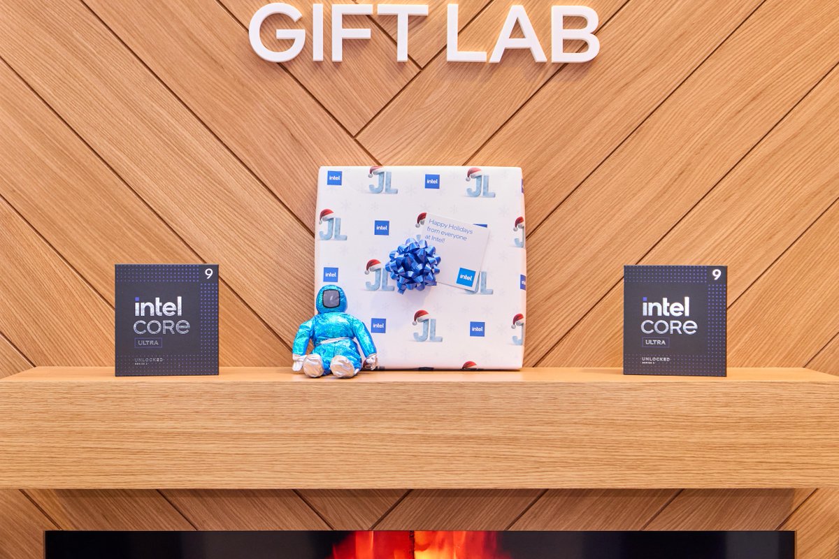 Intel Canada tweet media