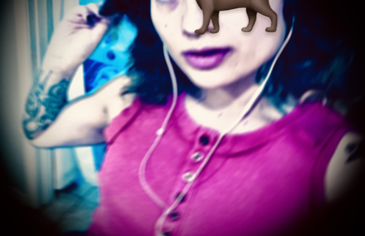 loadingimage_1's tweet image. walk in the club 3 deep :(