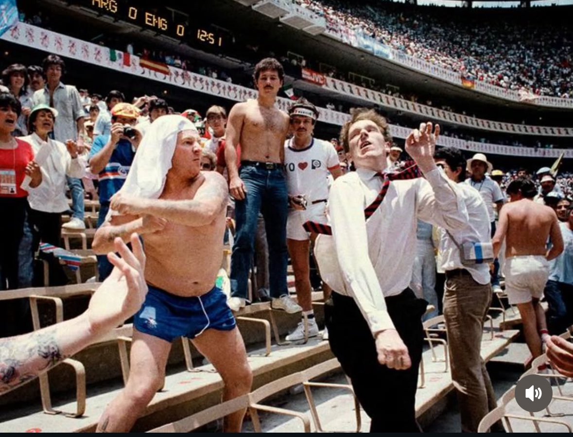 Shared this 1986 Mexico World Cup pic before, but everything about it is so Richie and Eddie 🤣🤣🤣🤣