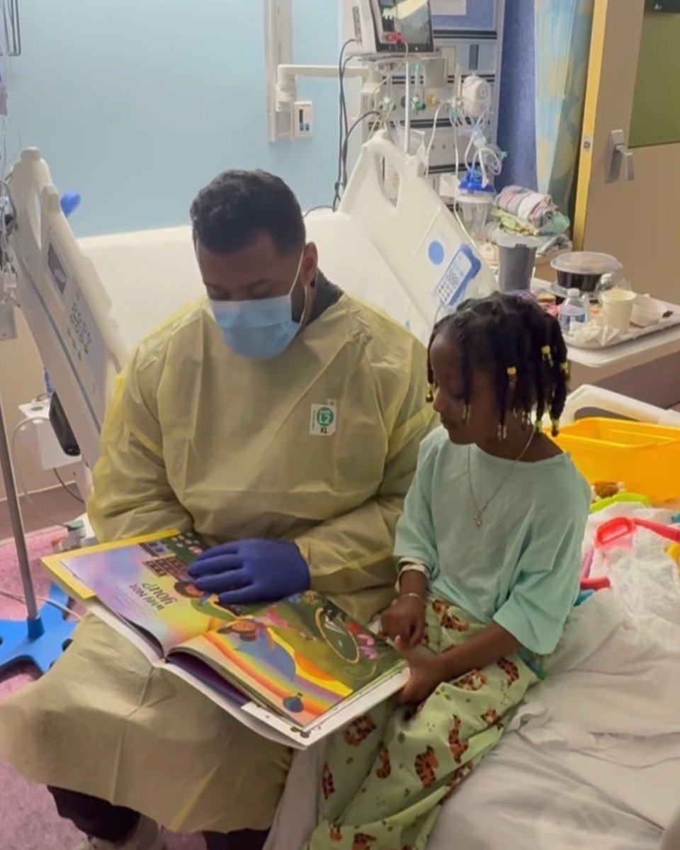 DangeRussWilson's tweet image. We are Grateful &amp;amp; Humbled Dr. Carr by your kind words! Our @WhyNotYouFdn Working w/ @MountSinaiPeds shows Compassion is Powerful! Witnessing these kids endure life’s toughest battles is a testament to their strength and to God’s grace! #WhyNotYou bit.ly/4oraMNS