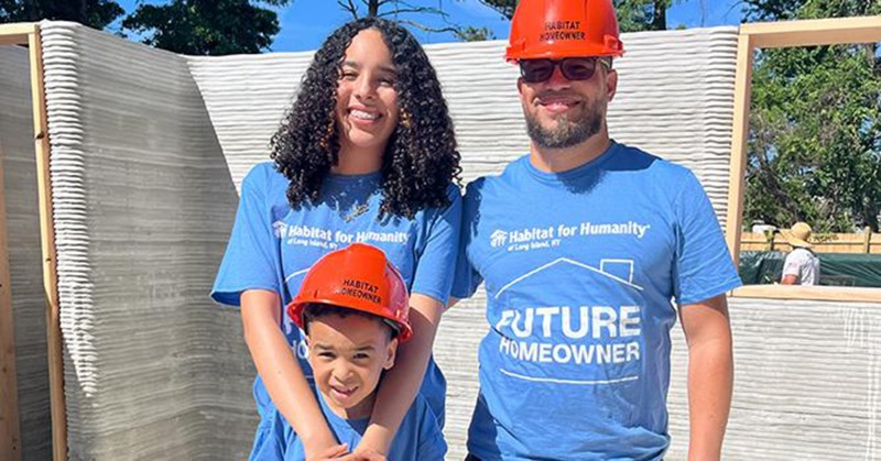 Habitat_org's tweet photo. Today is #GivingTuesday! Donate by midnight and your gift to Habitat for Humanity will be matched $ for $. Repost to spread the news! 
🔗 https://t.co/bf7DzWZLZL