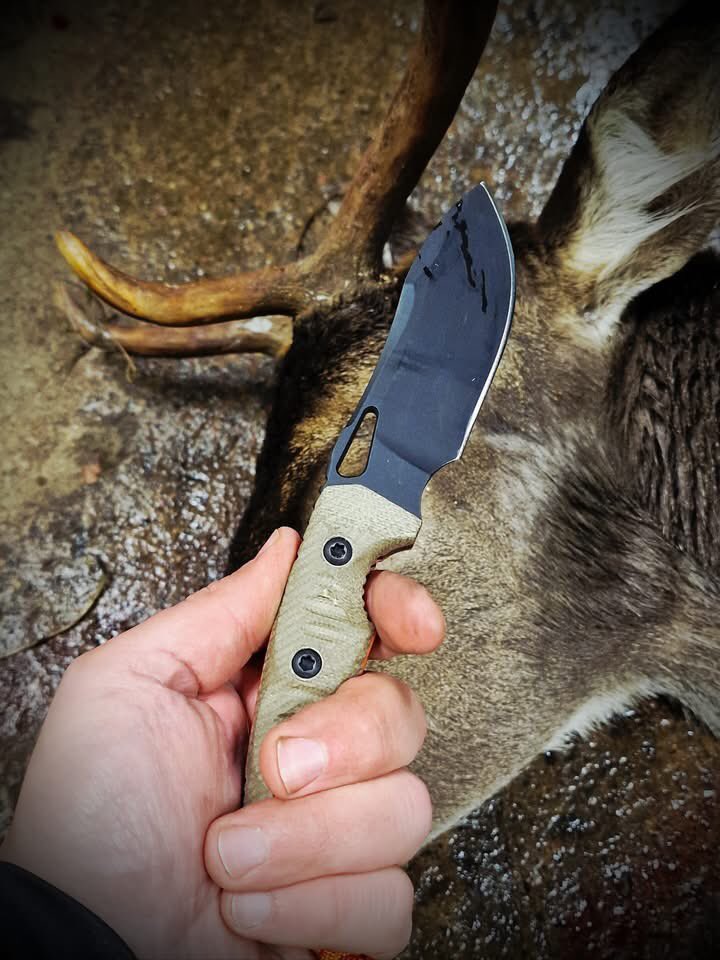 fobos_blades's tweet photo. The ideal hunting companion
📷 bearpawjoe_edc
#fobos #tier1 #edc #fixedblade https://t.co/U9q00WDVjE