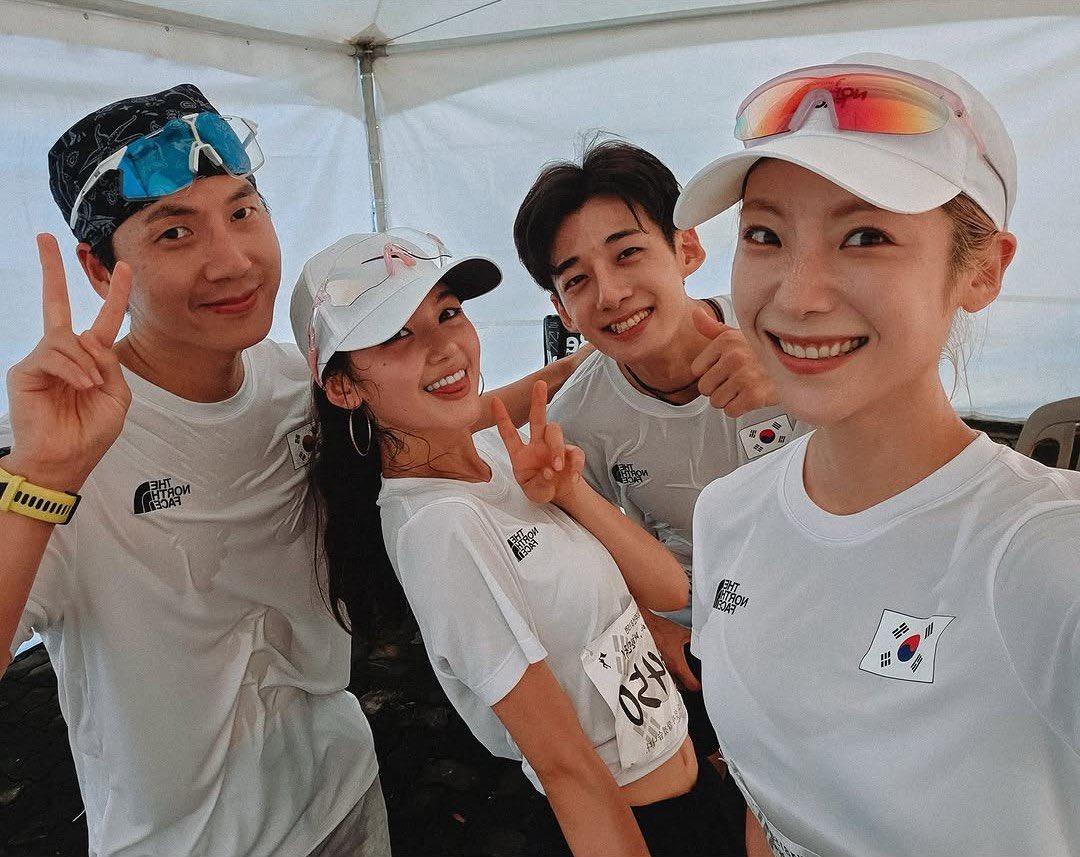 hiatus erada aktivite yasagi varken ve sirket tarafindan yonetilmezken bile neye katilsa hepsi yardim icin bagis icin.. medya kopegi olanlara oturur ders verir ya o seviyede birisi