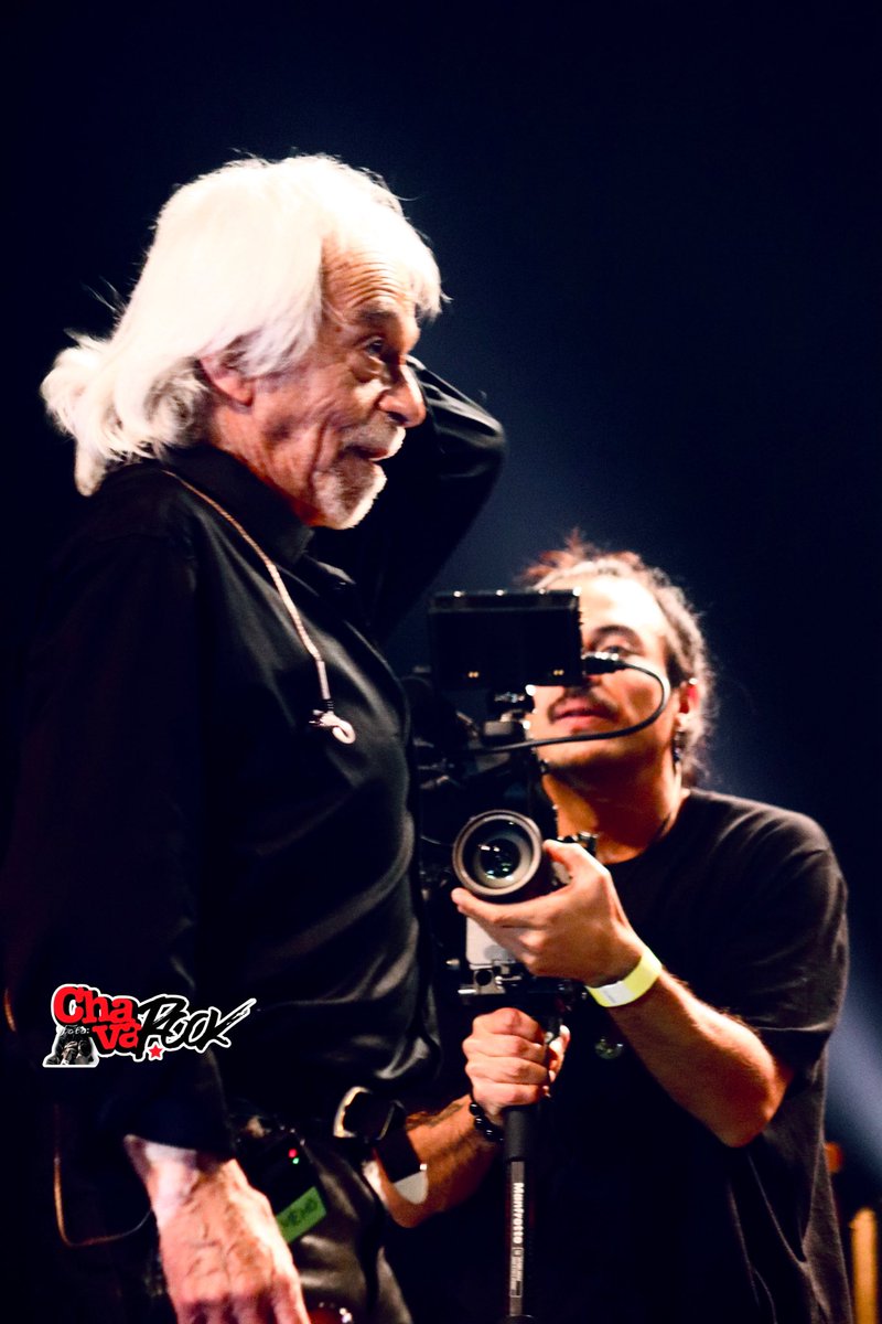 Guillermo Briseño.
Teatro de la Ciudad Esperanza Iris.
30 de noviembre de 2025.
Ciudad de México.
#ChavaRock #GuillermoBriseno #GuillermoBriseño