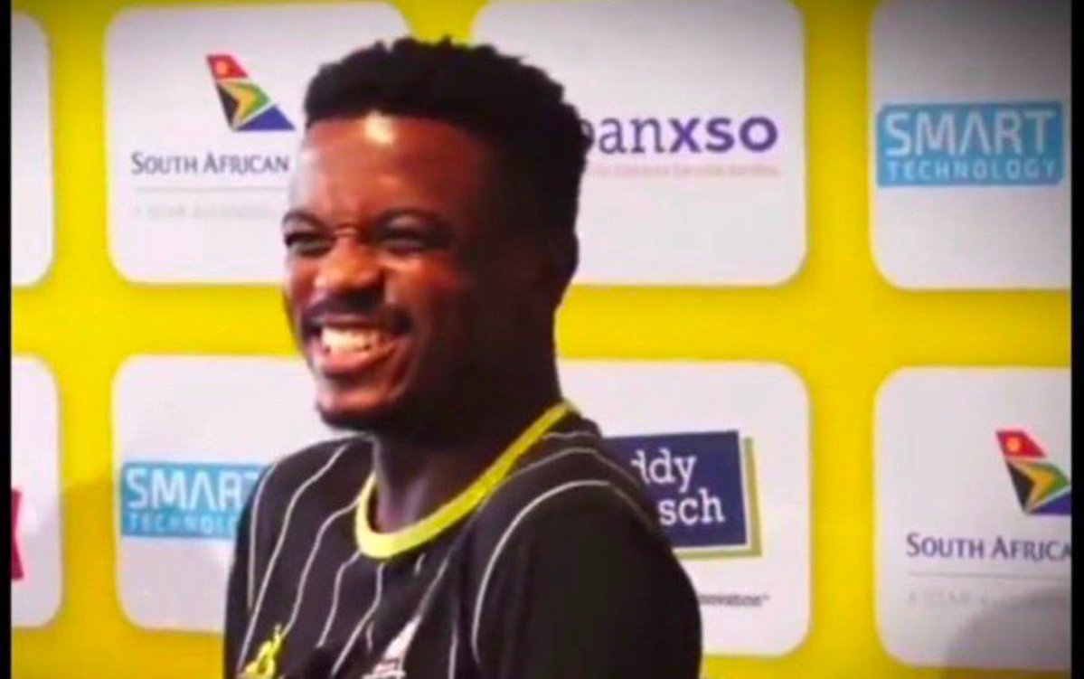 What I like about Hugo Broos 

He never announce his squad when Kaizer Chiefs is doing well 

He wait for them to play nonsense and announce his squad the following day 😭😭