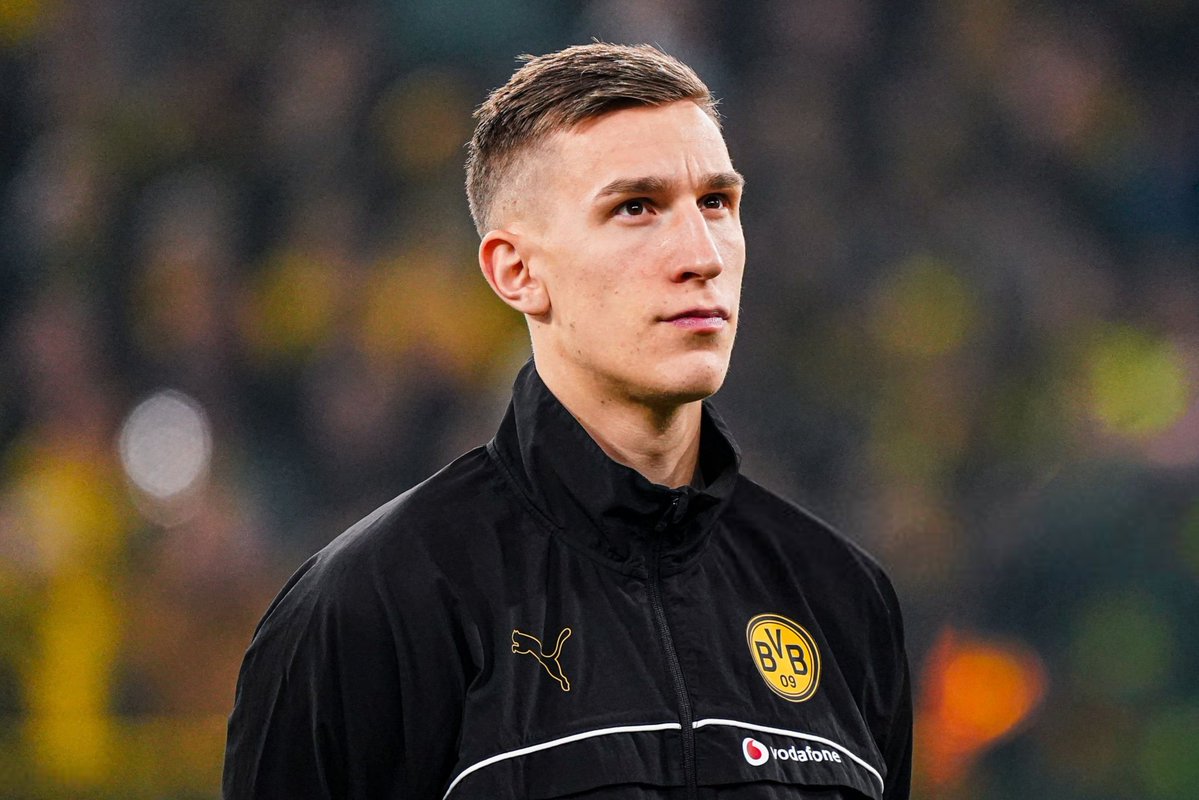 forcabarca_ar's tweet image. SPORT | برشلونة يراقب أيضًا غونزالو إيناسيو، لكن شلوتربيك يتمتع بنضج وخبرة أكبر 🔴

فليك يعتبر شلوتربيك الخيار المثالي لتحرير كوبارسي للّعب في مركزه الطبيعي

قد يلجأ النادي للتحرك في الشتاء إذا عاد إلى 1-1 واحتاج لتعزيز فوري