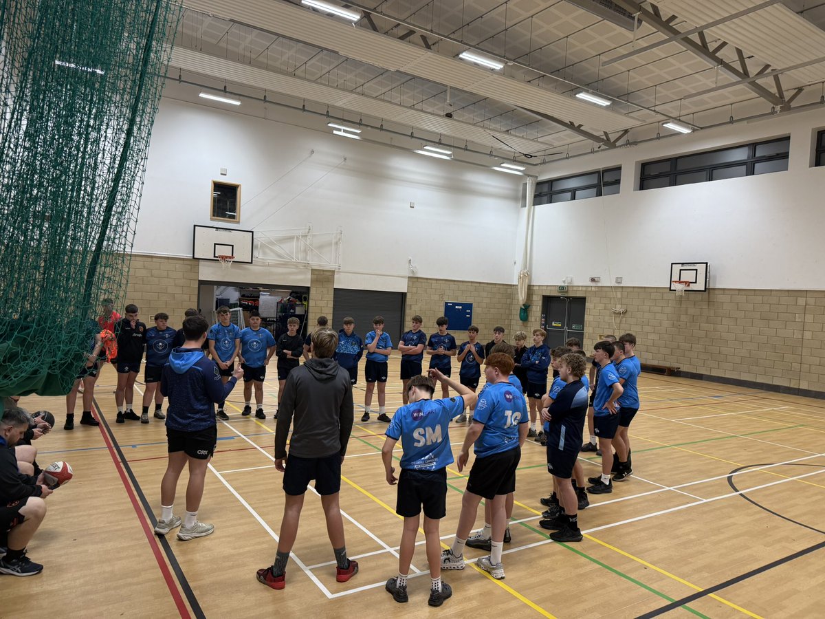 ISRU15s's tweet photo. 𝘿𝙚𝙬𝙖𝙧 &amp; 𝙀𝙋𝙋 

Huge thanks to @coleggwent for welcoming us to the college for this evening sessions! Ideal opportunity for some analysis and dry facilities for our penultimate Dewar &amp; EPP session of the block! 

#WeAreIslwyn | #UppaSlwyn 🔥 https://t.co/8QnmWhDhBb