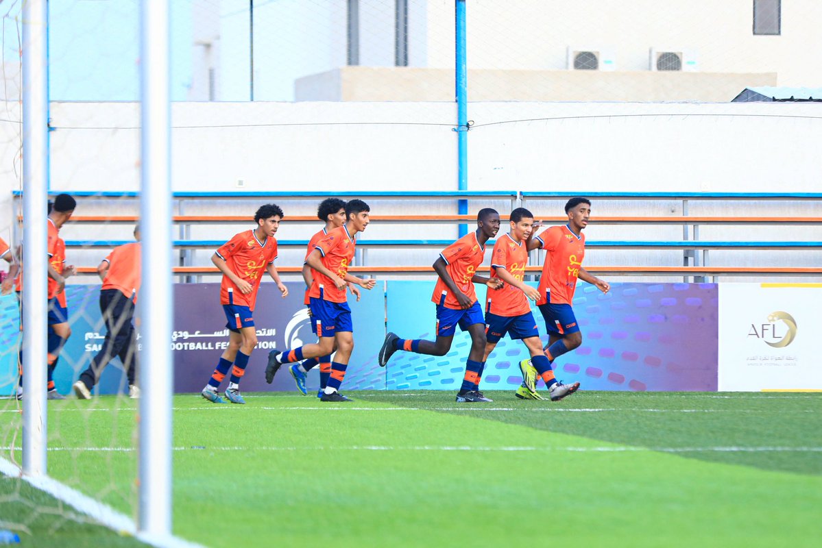 o15_academy's tweet image. الانتصار الثالث ✅

بثلاثية مقابل هدف نجوم O15 يحصدون النقاط الثلاث والتأهل لدور الـ 32 أمام نادي جدة 🧡💪