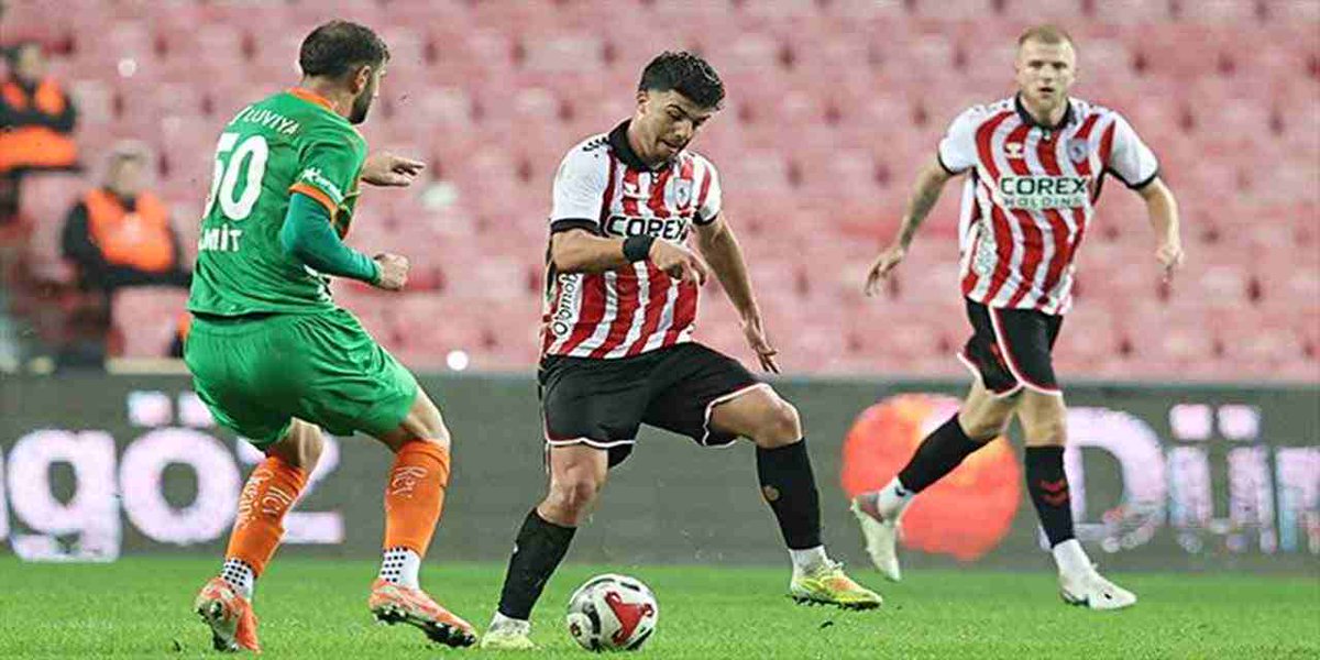 seyirhaber.com/2025/12/01/sam… Samsunspor 1-1 Corendon Alanyaspor (Maç Sonucu)
