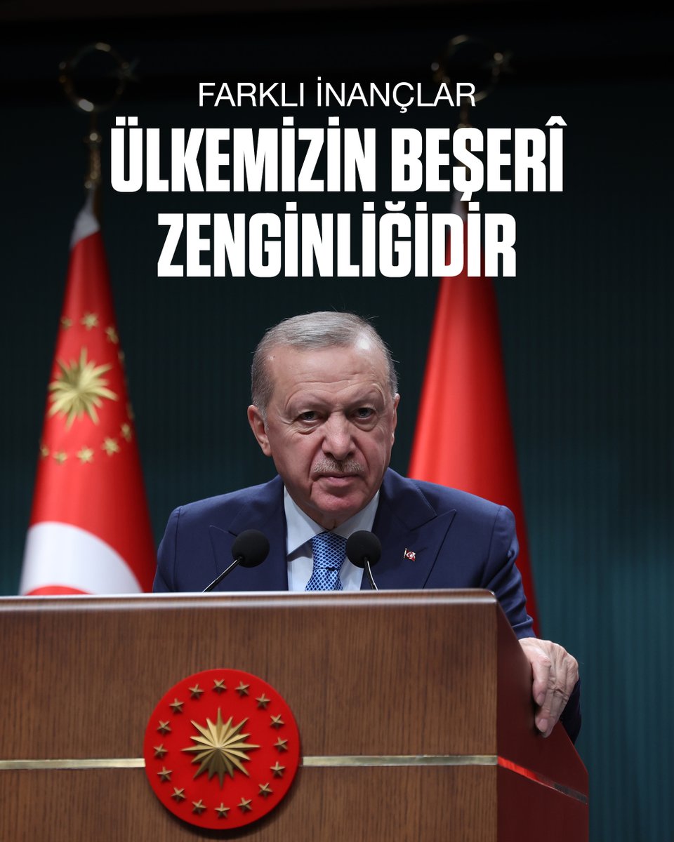 RTErdogan's tweet image. Millet olarak, ülke olarak farklı kimlik ve inançları barış içinde yaşatma noktasında eşsiz bir tecrübeye sahibiz.

Bizi diğer ülkelerden farklı kılan en önemli özelliklerimizden biri de budur. Bilhassa içinde bulunduğumuz dönemde bu vasfımızın, bu tecrübemizin çok değerli…