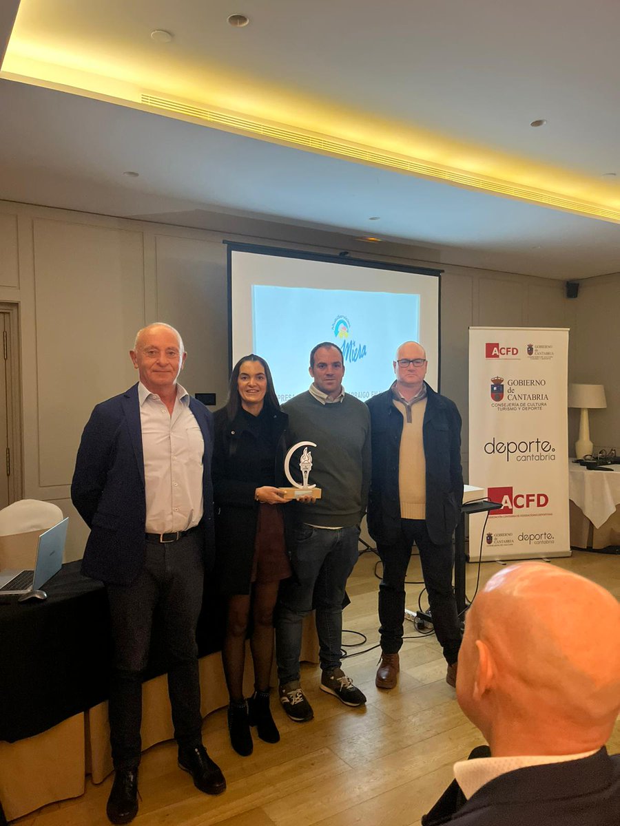 sportpublictv's tweet image. Corbatas Pindal, Bathco, Río Miera y Club Bansander, galardonados con los Premios Deporte Empresa 2025 sportpublictv.com/corbatas-pinda… 

#ACFD #deporte.cantab