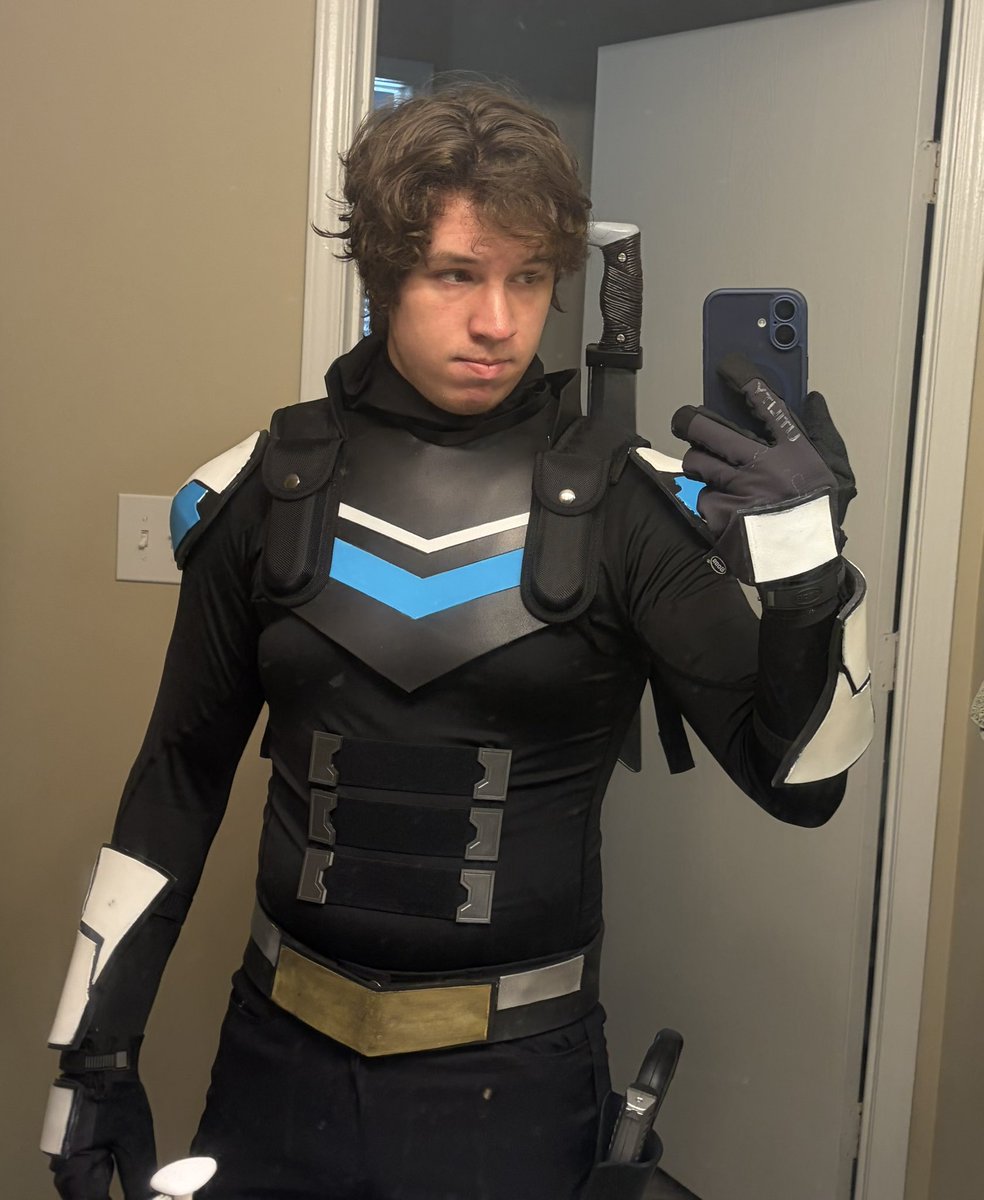 I think I made the belt buckle too wide but we ball