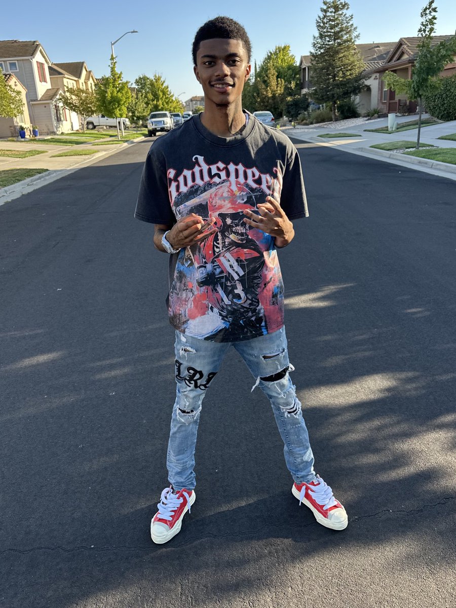 paylulbruce's tweet image. #NMB4L🤞🏾llbabyb llfatj