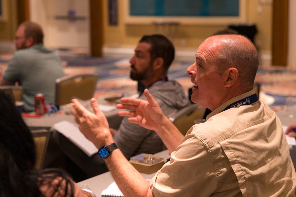 BlueCollarSG's tweet image. Day 2 = inside-out transformation 🔥

We turned tracking into inspiration, marketing into momentum, and shared struggles into collaboration. Every breakout proved it: growth is a team sport. 💪

#AccelerationDays #Inspire #ProudToBeBlueCollar™