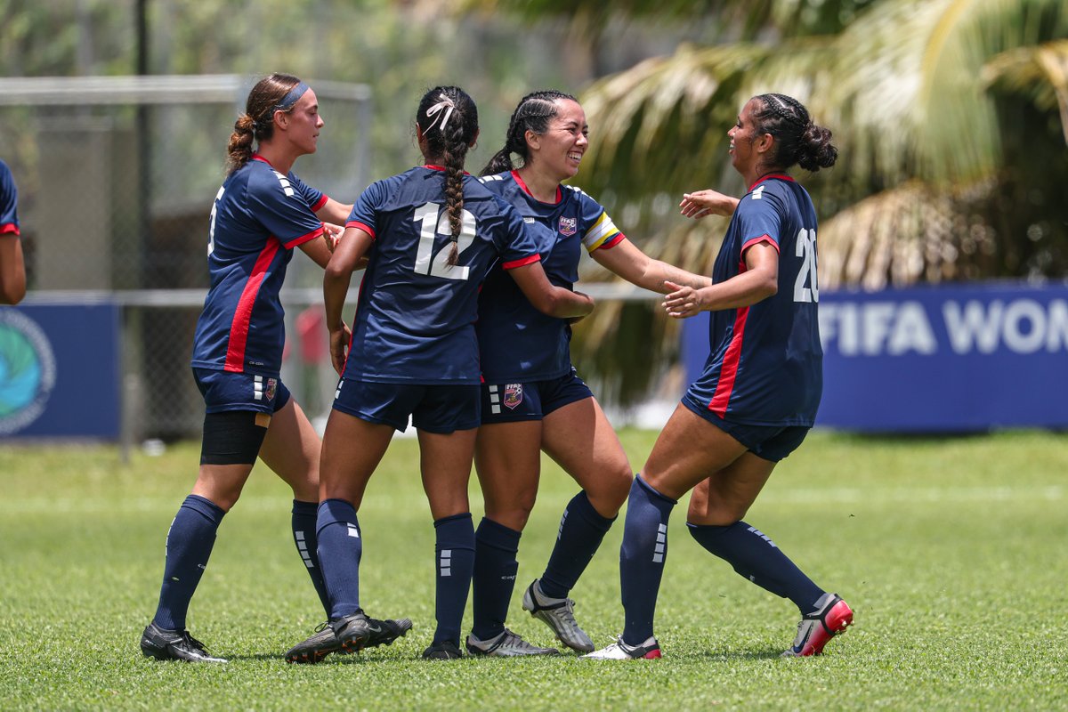 OFCfootball's tweet image. What an effort from both teams! 🙌🏾

Catch the best moments from today's match between American Samoa and Cook Islands 📸🇦🇸🇨🇰 

Photo credit: OFC Media via Phototek. 

#FWWC #OceaniaQualifiers #ALLIN