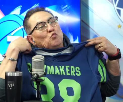 P L A Y M A K E R S⚽🏈⚾🥊🏁 tweet media