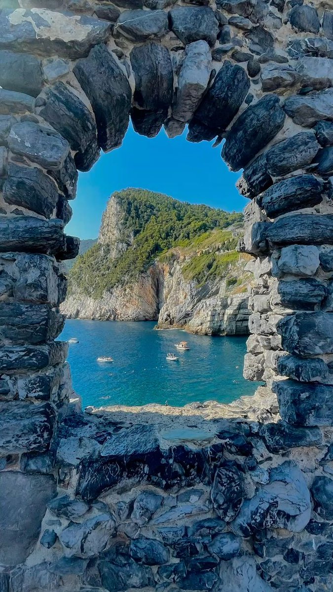 naturebeautyh's tweet image. Porto Venere, Italy🍋