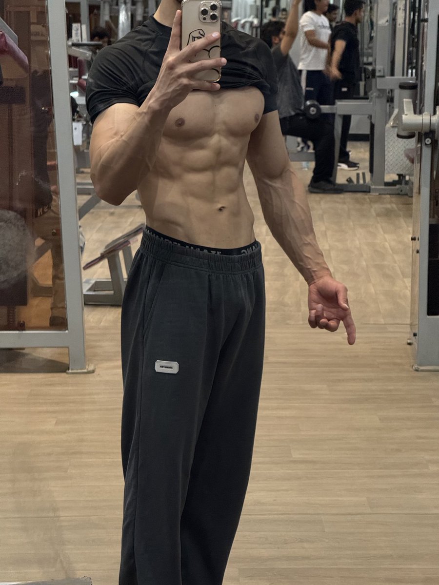 🇸🇦 حنحش tweet media