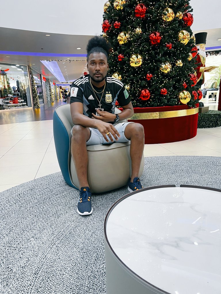 shad_mg's tweet photo. Another Year under God's sun. Grateful beyond for the 365 to come. 🇹🇹⚒️🫂 https://t.co/sBC2WVvY25