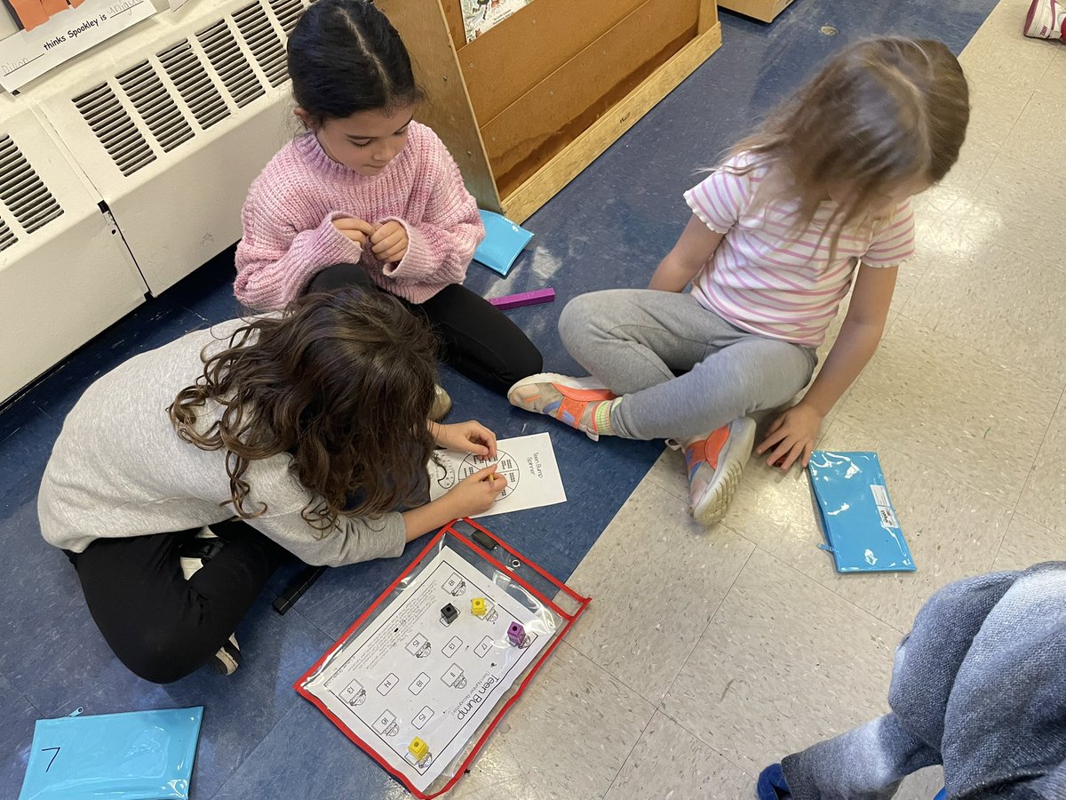 Miss. DeLoach tweet media