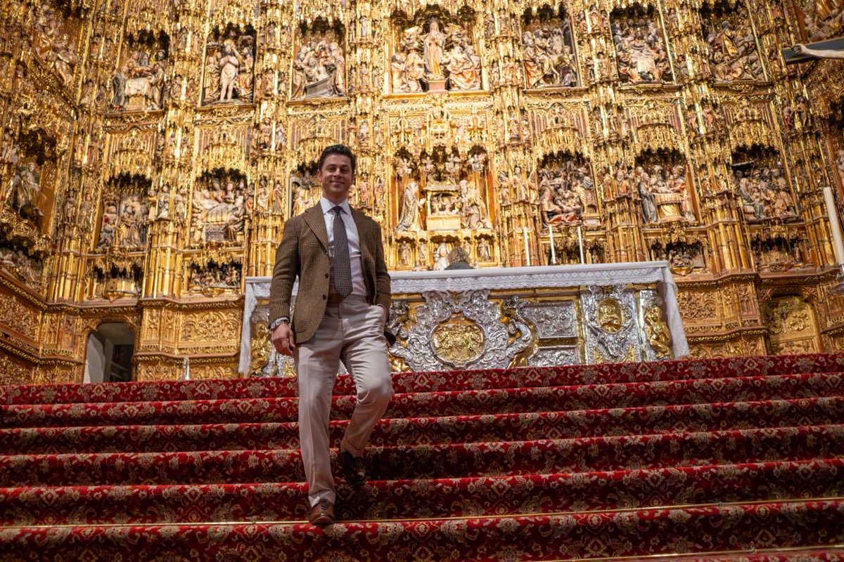 DavidHenrie's tweet image. Sevilla… what a place.
Charming, alive, impossible to match. There’s a reason this city feels like the heart of Spain—because it is. This is the place that exported Spain to the New World, the image that comes to mind when we instinctively think “Spain.” Tile, color, devotion,…