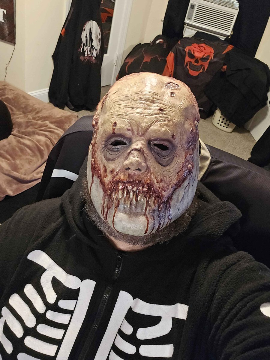 PHI | Saint ( Horror streamer and Podcast host ) tweet media