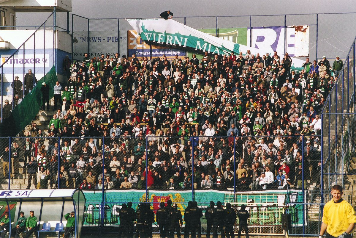 gra_gitara's tweet image. 2004.10.17 Lech II Poznań - Lechia Gdańsk