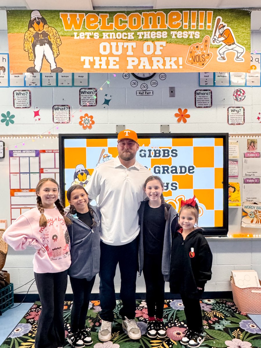 Alexis Foust tweet media