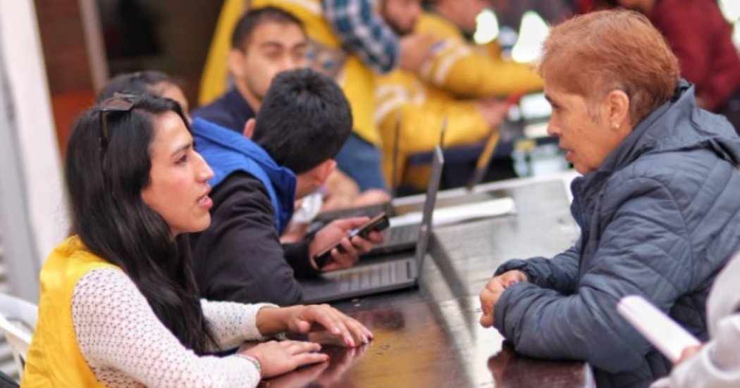 ColmundoRadio's tweet image. #Distrito| 🟡🔴 Gracias al programa #ConexiónSocial de @integracionbta y @ETB, otra #localidad se verá #beneficiada de esta #estrategia🧵