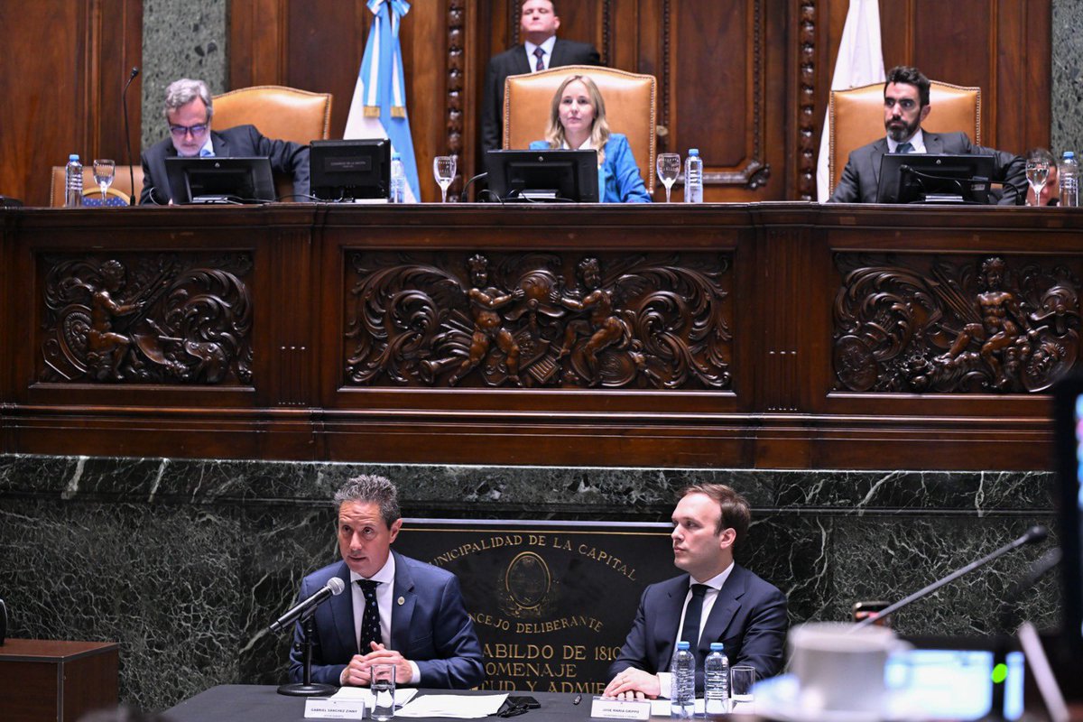 Legislatura CABA tweet media