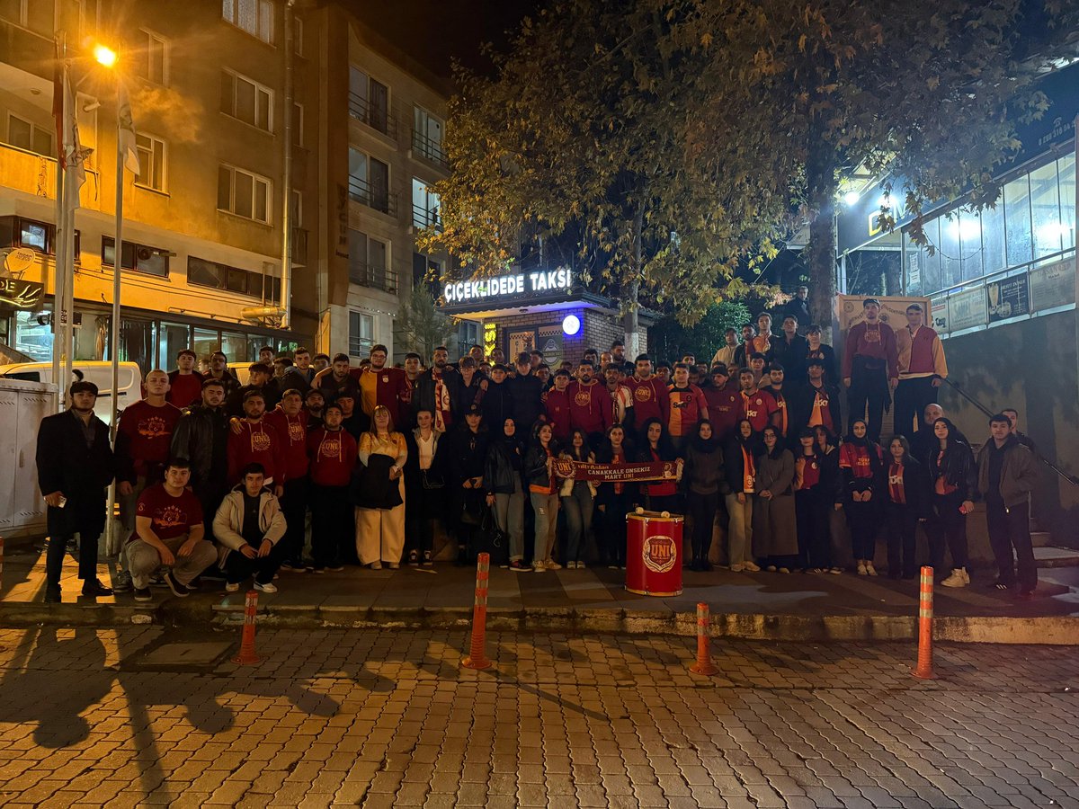 İNANIRSAK SAVAŞIRSAK HEP BİRLİKTE!

Galatasaray'ımızın deplasmanda fenerbahçe ile oynadığı maçı şehrimizde aslanlar gibi destekledik.

#ultrAslanUNI #uAUNI18Mart