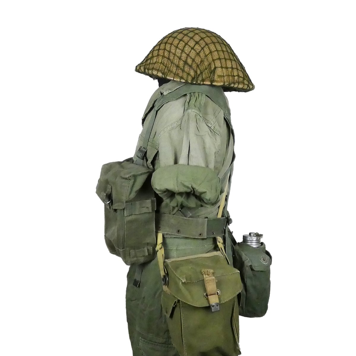 Mannequin of the Month - British Infantryman, Brunei, 1962 youtu.be/VMiuC2rROqo #BruneiRevolt #1960s #IndonesiaConfrontation #JungleWarfare #ColdWar #EndofEmpire #BritishArmy #Army #British #Britain #BritishEmpire #Commonwealth #BritishCommonwealth #Malaysia #MilitaryHistory