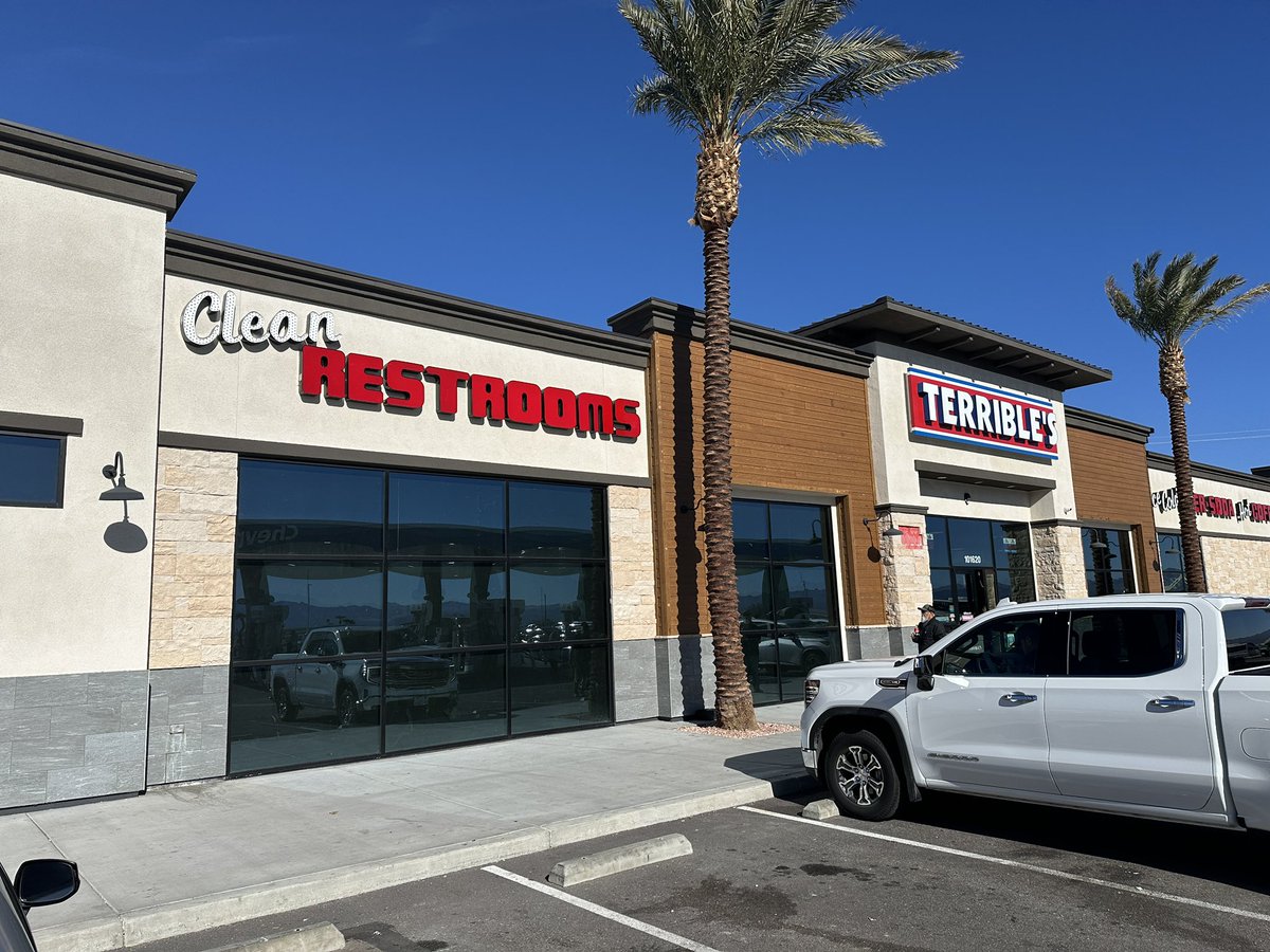 Ken Smith tweet media