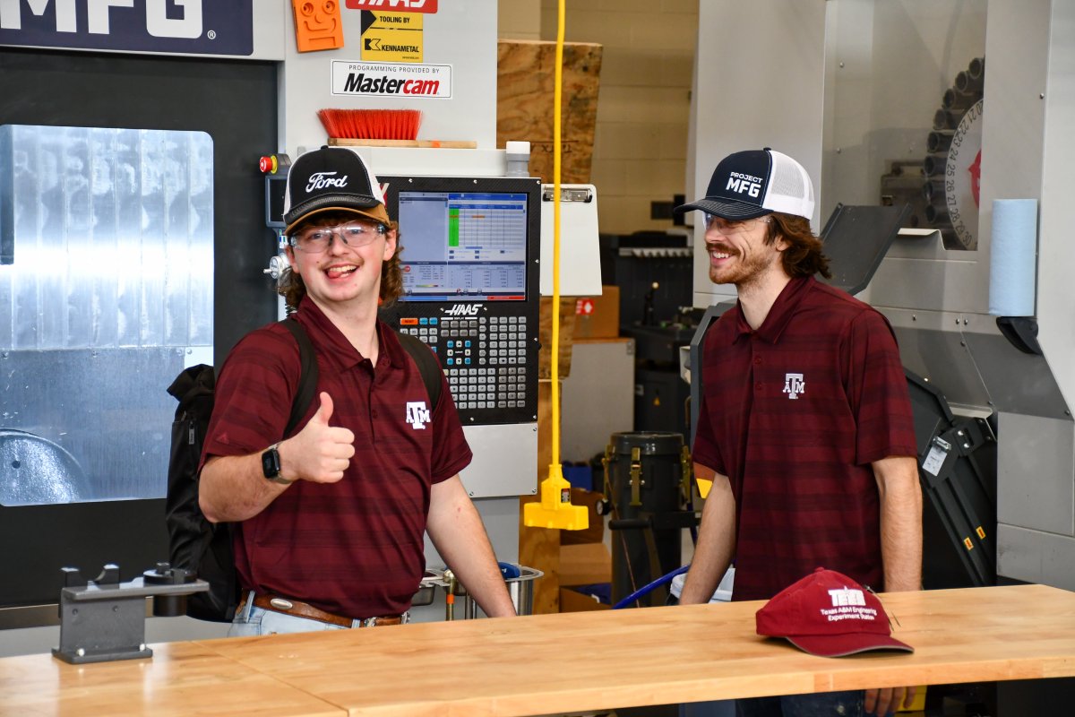 ProjectMfg's tweet image. November was packed, from Welding, Additive, and SEC competitions to the wrapping up of some qualifying rounds, this month kept the momentum high! 🔥

Catch up on all the highlights and read now ➡️ loom.ly/HVB0TlU
#ProjectMFG #Recap #Manufacturing #SkilledTrades #November