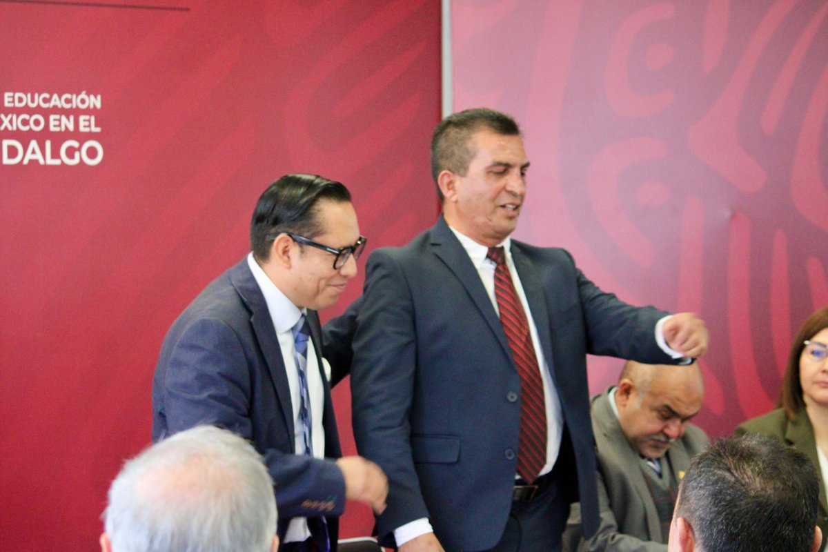 Subsecretaría de Ed Media Superior y Superior SEPH tweet media