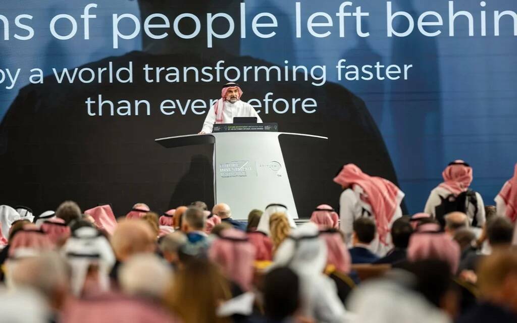 #الرميان: #المملكة تمتلك #احتياطي_معادن تتجاوز قيمتها 2.5 تريليون دولار
للتفاصيل: shorturl.at/LvY1l
#صناديق
<a href="/PIFSaudi/">صندوق الاستثمارات العامة</a>