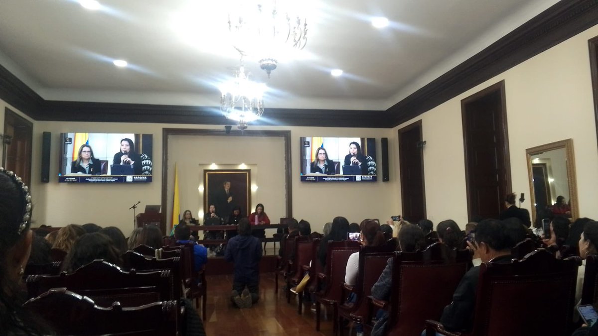 📣 Desde SINDODIC participamos en la Audiencia Pública convocada por <a href="/tamaraargote/">Támara Argote PactoHistorico</a> en el Congreso.
Reafirmamos nuestro compromiso con una educación inclusiva, segura y digna para todos los estudiantes.
#SINDODIC #EducaciónInclusiva #EscuelasSeguras