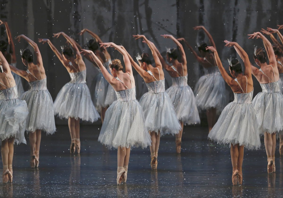 Bloomberg Connects tweet media