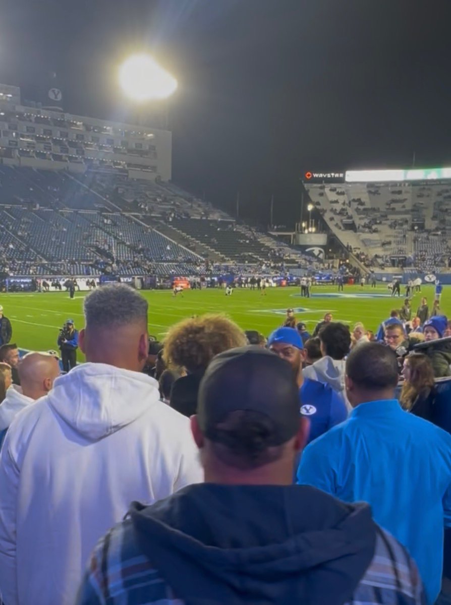 Samisoni_98's tweet photo. BYU game day visit vs TCU. Appreciate the invite ! @CoachTyusMoe @JackDamuni @BYUfootball @WestlakeFootbal  @CoachAAle @SKekuaokalani @kanuch78 @VictorUnga https://t.co/6fL5JTsyyj