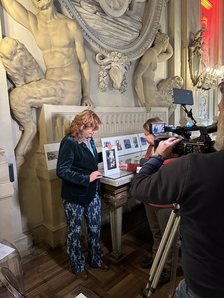 Su <a href="/RaiTre/">Rai3</a> è andata in onda la puntata di Spaziolibero TV realizzata durante la presentazione di “Lingua Madre Duemilaventicinque” al <a href="/CircoloLettori/">Fondazione Circolo dei lettori</a>. 
Sul sito è possibile rivedere tutte le interviste alle autrici CLM:
concorsolinguamadre.it/presentazione-…