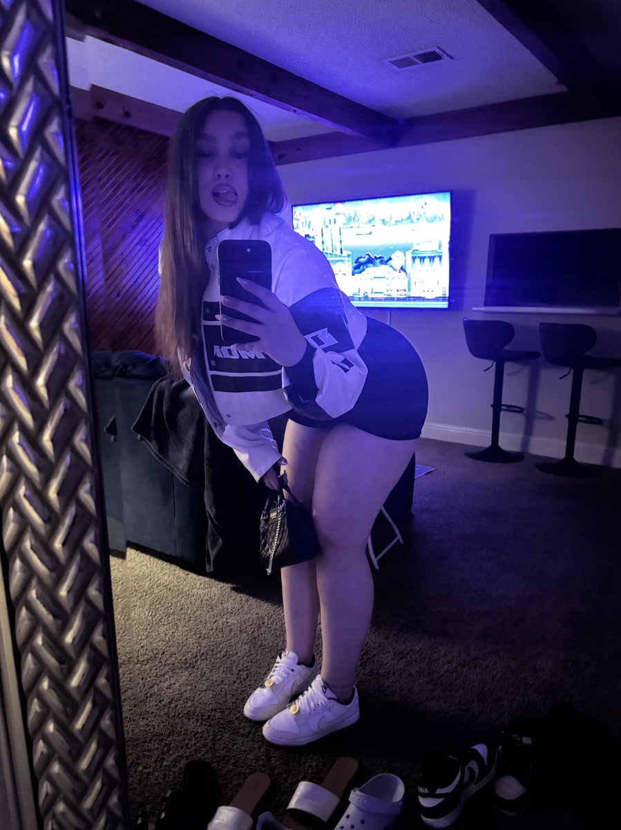 allyy415's tweet image. 