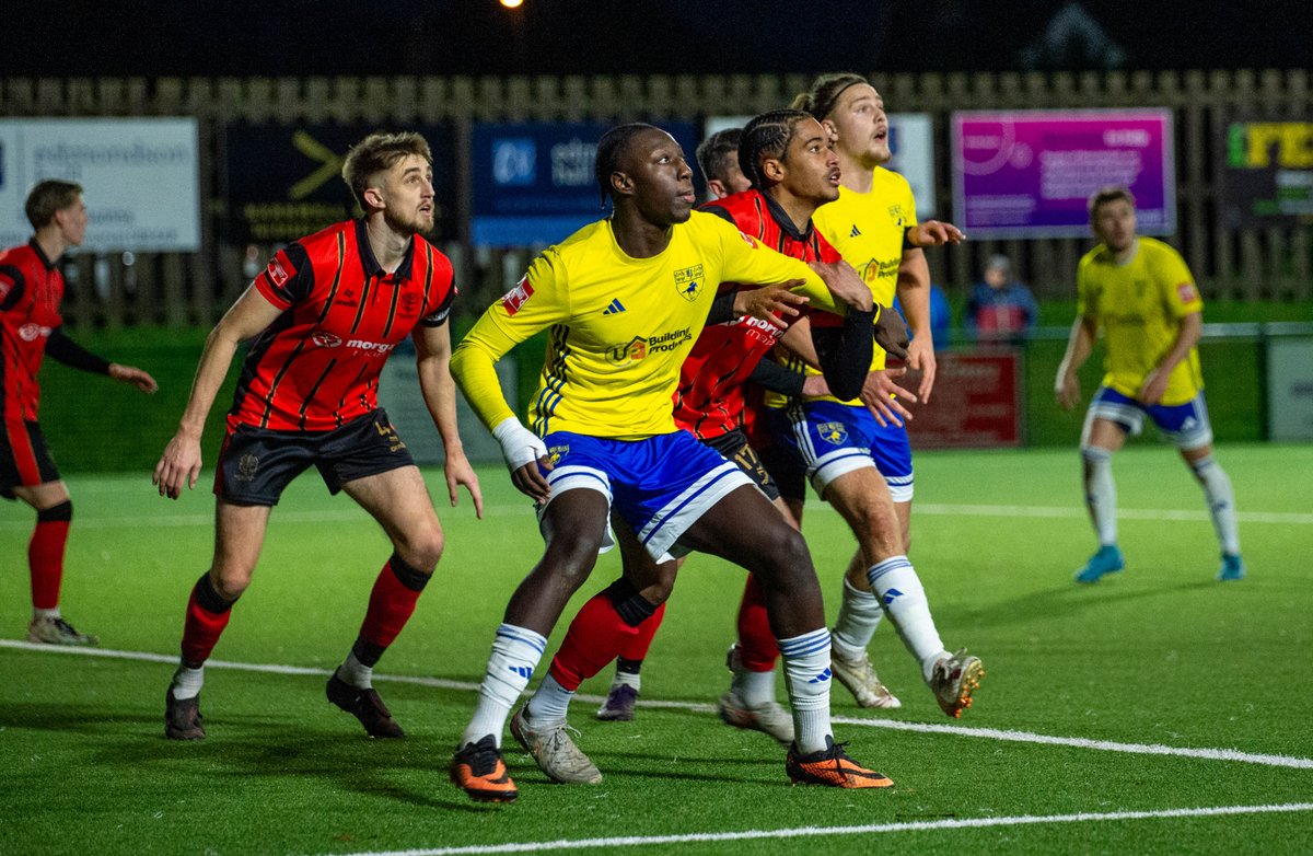 Photo's from <a href="/NewmarketTownFC/">Newmarket Town F.C</a> v <a href="/Brightlingseafc/">Brightlingsea Regent FC</a> in the <a href="/IsthmianLeague/">The Pitching In Isthmian League</a> North flickr.com/photos/1898071…