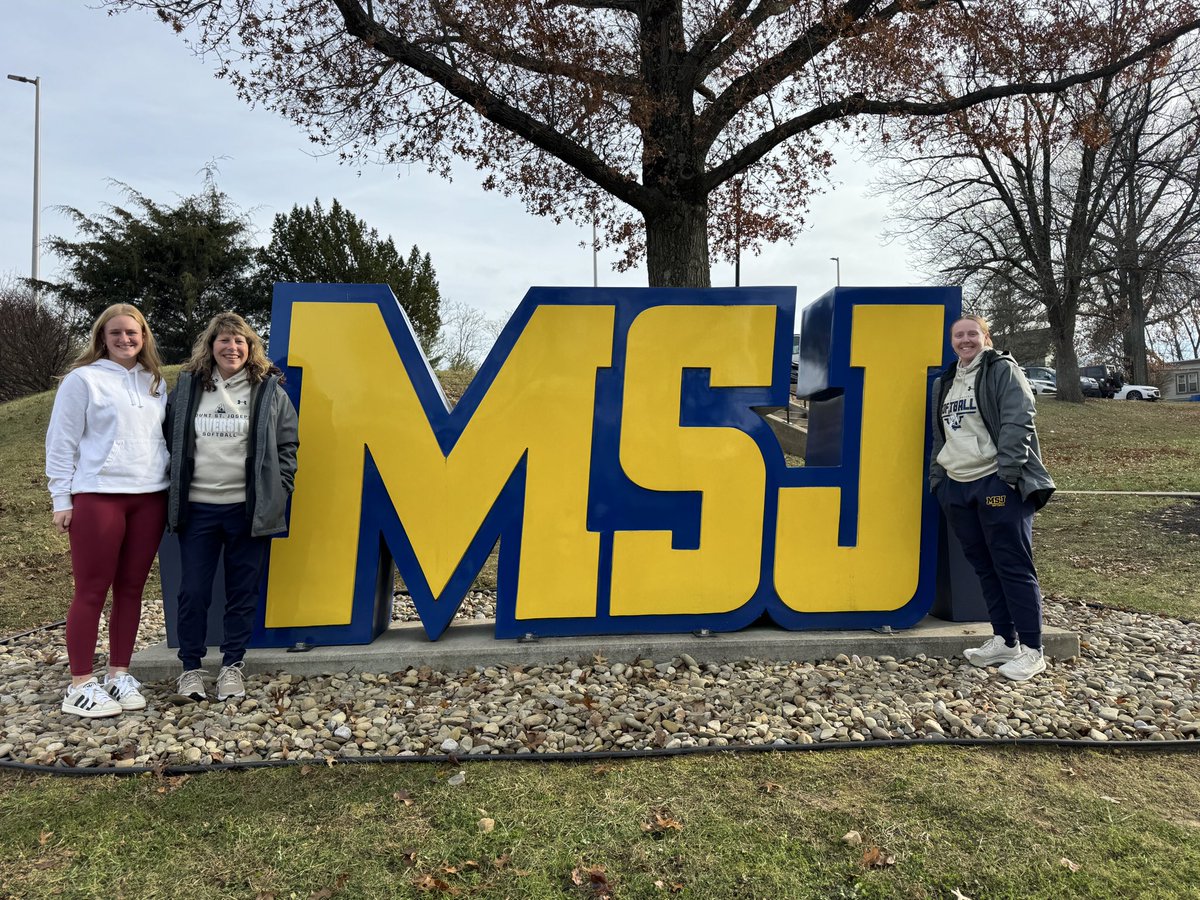 June Murdick tweet media