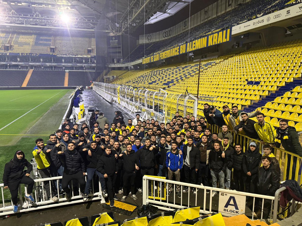 Yaklaşık 15 gün boyunca gece gündüz demeden hepimiz hayatımızdan, ailemizden, sevdiklerimizden fedakârlık yaptık. Şimdi bu süreci tamamladık. Emeği geçen herkese helal olsun. Var olsun Fenerbahçe emekçileri!